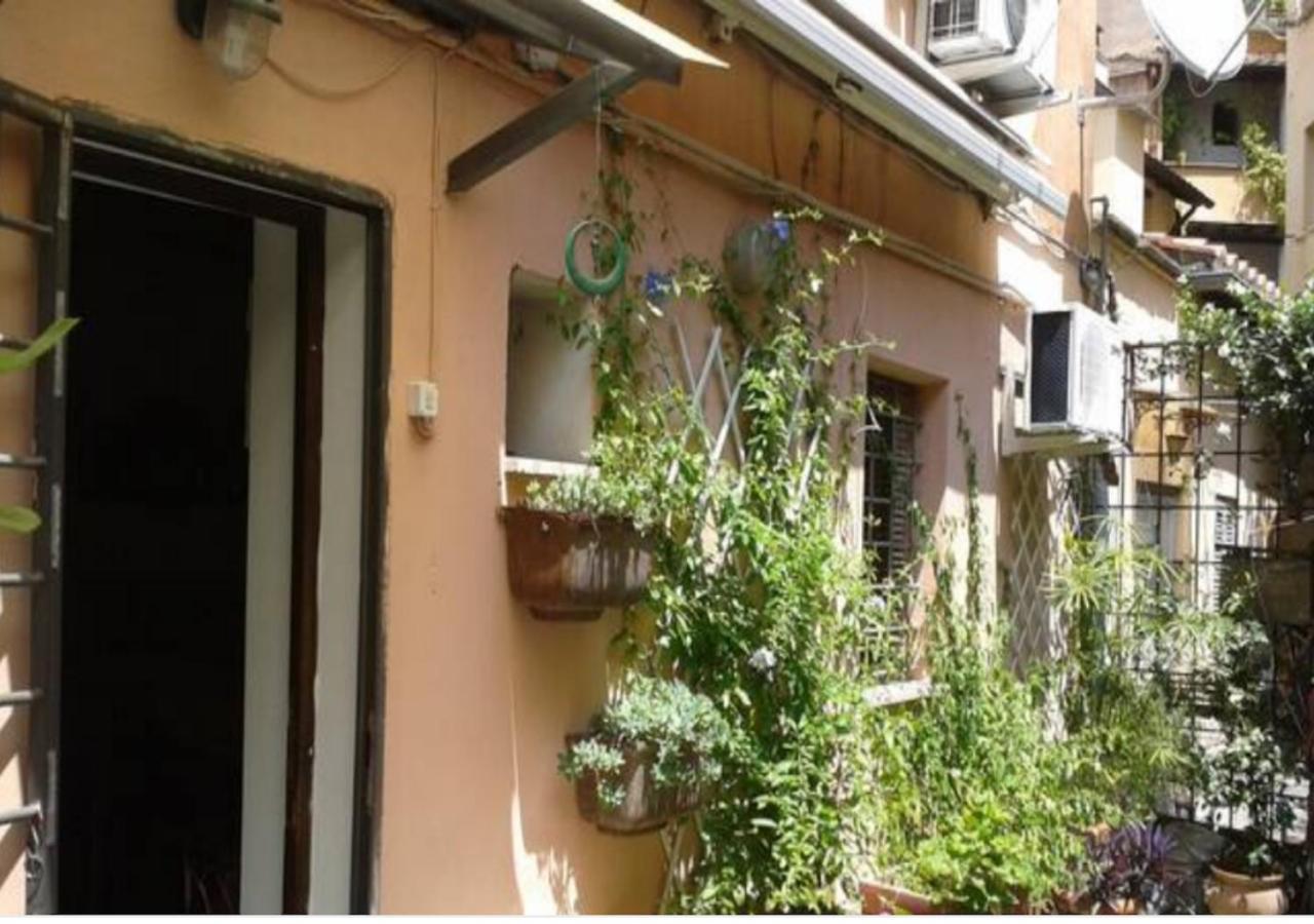 Independent With Garden Heart Of Trastevere John Cabot โรม ภายนอก รูปภาพ